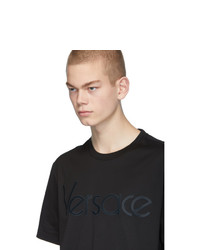 schwarzes T-Shirt mit einem Rundhalsausschnitt von Versace