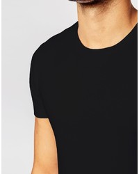 schwarzes T-Shirt mit einem Rundhalsausschnitt von Asos