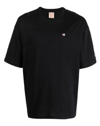 schwarzes T-Shirt mit einem Rundhalsausschnitt von Champion