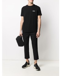 schwarzes T-Shirt mit einem Rundhalsausschnitt von Karl Lagerfeld