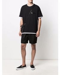 schwarzes T-Shirt mit einem Rundhalsausschnitt von Karl Lagerfeld