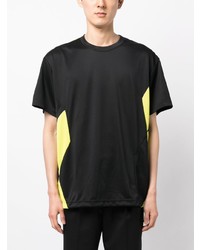 schwarzes T-Shirt mit einem Rundhalsausschnitt von Comme Des Garcons Homme Plus