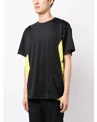 schwarzes T-Shirt mit einem Rundhalsausschnitt von Comme Des Garcons Homme Plus