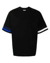 schwarzes T-Shirt mit einem Rundhalsausschnitt von Coohem