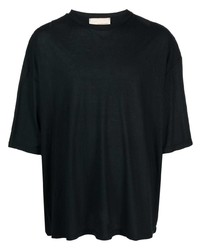schwarzes T-Shirt mit einem Rundhalsausschnitt von Costumein