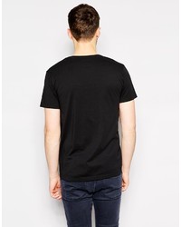 schwarzes T-Shirt mit einem Rundhalsausschnitt von Esprit