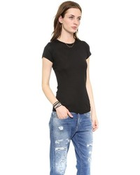 schwarzes T-Shirt mit einem Rundhalsausschnitt von Bop Basics
