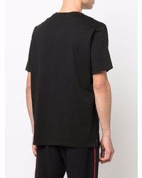 schwarzes T-Shirt mit einem Rundhalsausschnitt von Moncler