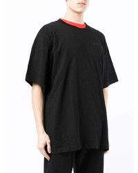 schwarzes T-Shirt mit einem Rundhalsausschnitt von Off-White