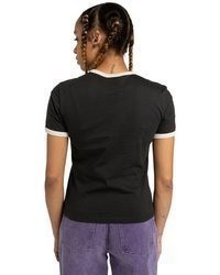 schwarzes T-Shirt mit einem Rundhalsausschnitt von Element