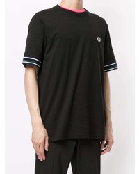 schwarzes T-Shirt mit einem Rundhalsausschnitt von Fred Perry