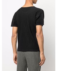 schwarzes T-Shirt mit einem Rundhalsausschnitt von Homme Plissé Issey Miyake