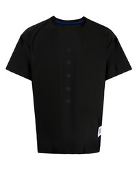 schwarzes T-Shirt mit einem Rundhalsausschnitt von Fumito Ganryu