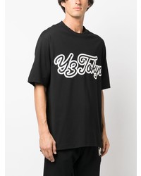 schwarzes T-Shirt mit einem Rundhalsausschnitt von Y-3