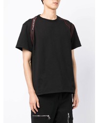 schwarzes T-Shirt mit einem Rundhalsausschnitt von Alexander McQueen