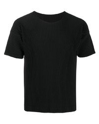 schwarzes T-Shirt mit einem Rundhalsausschnitt von Homme Plissé Issey Miyake