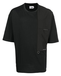 schwarzes T-Shirt mit einem Rundhalsausschnitt von Izzue