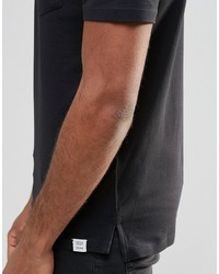 schwarzes T-Shirt mit einem Rundhalsausschnitt von Jack and Jones