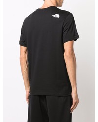 schwarzes T-Shirt mit einem Rundhalsausschnitt von The North Face