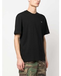 schwarzes T-Shirt mit einem Rundhalsausschnitt von Calvin Klein