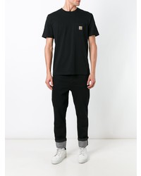 schwarzes T-Shirt mit einem Rundhalsausschnitt von Carhartt