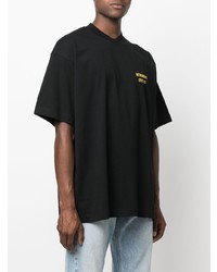 schwarzes T-Shirt mit einem Rundhalsausschnitt von Vetements