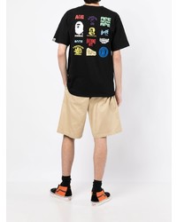 schwarzes T-Shirt mit einem Rundhalsausschnitt von A Bathing Ape