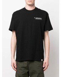 schwarzes T-Shirt mit einem Rundhalsausschnitt von Carhartt WIP