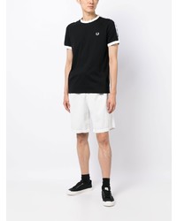 schwarzes T-Shirt mit einem Rundhalsausschnitt von Fred Perry