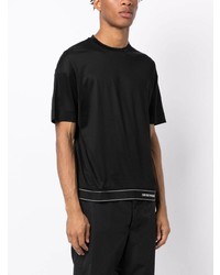 schwarzes T-Shirt mit einem Rundhalsausschnitt von Emporio Armani