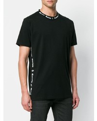 schwarzes T-Shirt mit einem Rundhalsausschnitt von Marcelo Burlon County of Milan