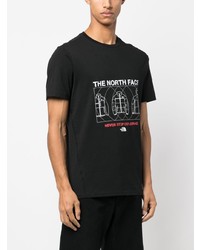 schwarzes T-Shirt mit einem Rundhalsausschnitt von The North Face