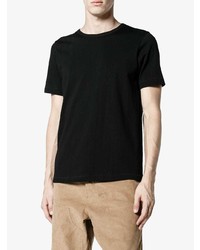 schwarzes T-Shirt mit einem Rundhalsausschnitt von Merz b.Schwanen