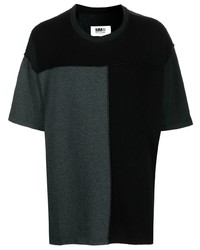 schwarzes T-Shirt mit einem Rundhalsausschnitt von MM6 MAISON MARGIELA