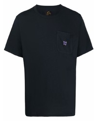 schwarzes T-Shirt mit einem Rundhalsausschnitt von Needles