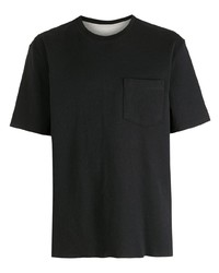 schwarzes T-Shirt mit einem Rundhalsausschnitt von OSKLEN