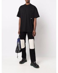 schwarzes T-Shirt mit einem Rundhalsausschnitt von MSGM