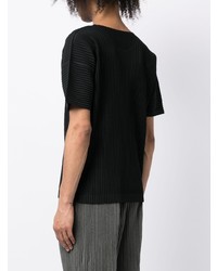 schwarzes T-Shirt mit einem Rundhalsausschnitt von Issey Miyake