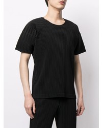 schwarzes T-Shirt mit einem Rundhalsausschnitt von Homme Plissé Issey Miyake