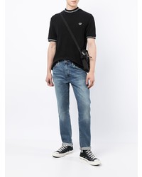 schwarzes T-Shirt mit einem Rundhalsausschnitt von Fred Perry