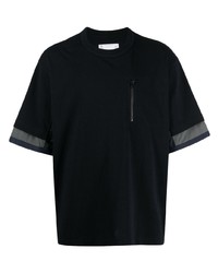 schwarzes T-Shirt mit einem Rundhalsausschnitt von Sacai