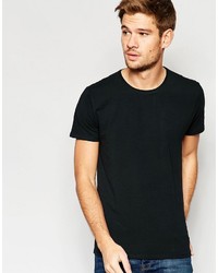 schwarzes T-Shirt mit einem Rundhalsausschnitt von Selected