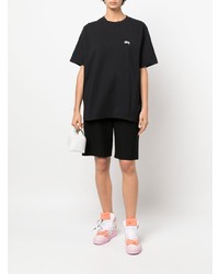 schwarzes T-Shirt mit einem Rundhalsausschnitt von Stussy