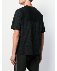 schwarzes T-Shirt mit einem Rundhalsausschnitt von McQ Alexander McQueen