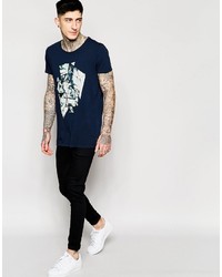 schwarzes T-Shirt mit einem Rundhalsausschnitt von Scotch & Soda