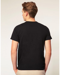 schwarzes T-Shirt mit einem Rundhalsausschnitt von Fred Perry