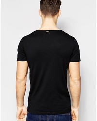 schwarzes T-Shirt mit einem Rundhalsausschnitt von Boss Orange