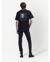 schwarzes T-Shirt mit einem Rundhalsausschnitt von Karl Lagerfeld