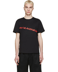 schwarzes T-Shirt mit einem Rundhalsausschnitt von Yang Li