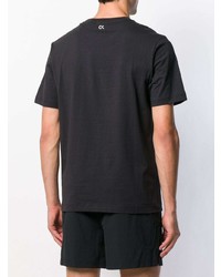 schwarzes T-Shirt mit einem Rundhalsausschnitt von Calvin Klein